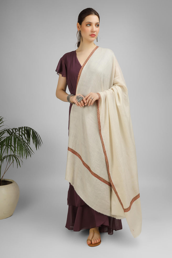 PASHMINA SHAWLS  Ibtida White Hashidaar Embroidery Sozni Pashmina Shawl  PASHMINA SHAWLS  Ibtida White Hashidaar Embroidery Sozni Pashmina Shawl