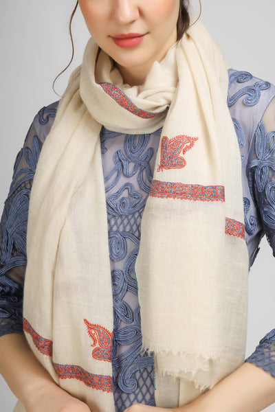 PASHMINA EMBROIDERY STOLE - Elevate your style with a White Pashmina stole featuring hashidaar and sozni embroidery. UAE