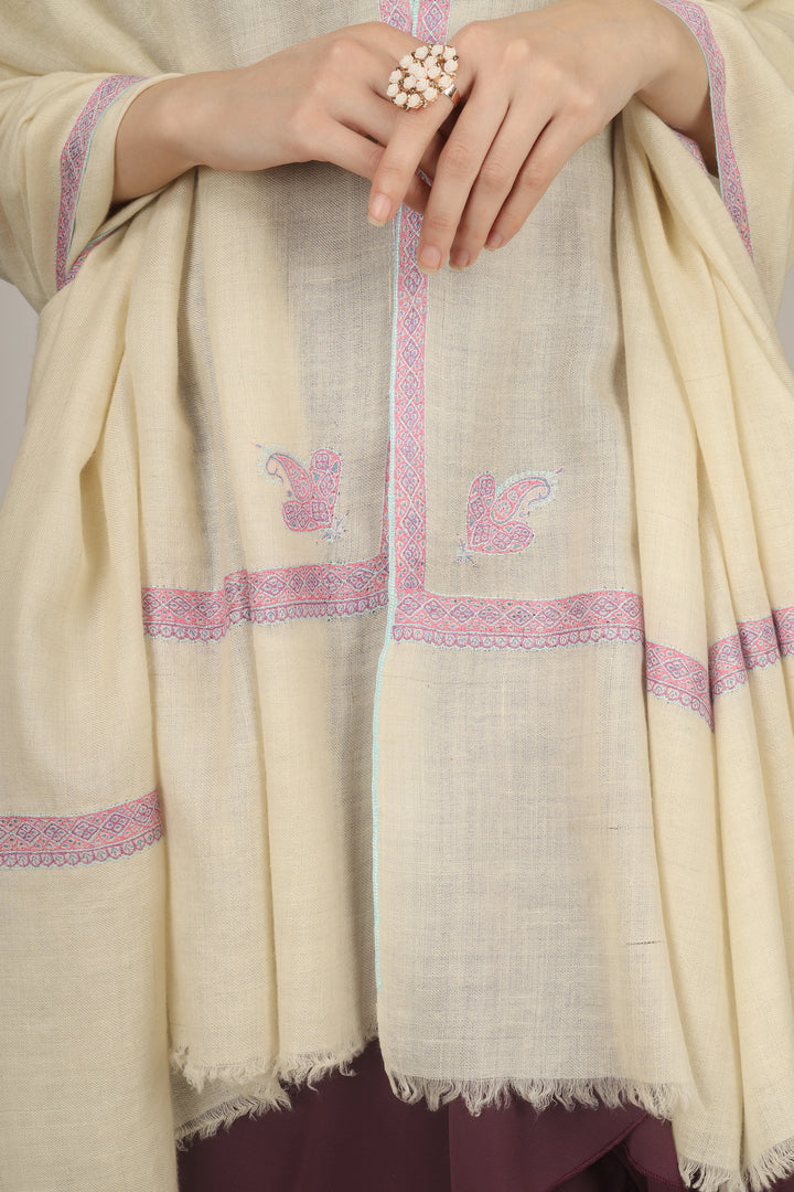 "Authentic GI Pashmina Shawl | Handmade Pashmina Shawls Online from Kashmir, India | Luxury Kani Shawls and Pure Kashmiri Shawls for Sale" "Authentic GI Pashmina Shawl | Handmade Pashmina Shawls Online from Kashmir, India | Luxury Kani Shawls and Pure Kashmiri Shawls for Sale"