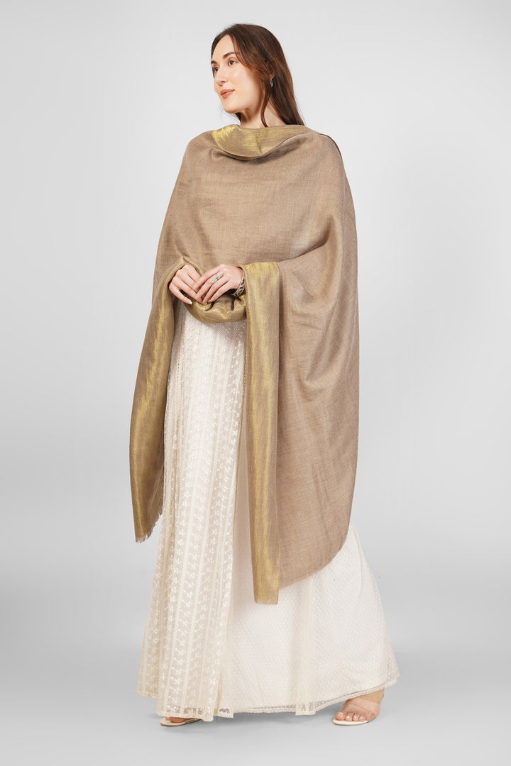 Zari Golden and Natural Pashmina Reversible Shawl online – Classic Elegance in Every Drape
| pashmina shawls online | authentic Kashmiri pashmina shawl online | pure pashmina shawl online | original GI certified pashmina shawl online | luxury men's pashmina shawl online from Kashmir | where to buy online pure pashmina in India
| GI Tag Certified - Government-verified authentic Kashmiri Pashmina
| G20 Official Partner - Selected by India for G20 Summit gifting
| Handicraft Registered - Official recognition of traditional craftsmanship
| Certificate of Authenticity - Every purchase includes GI certification Zari Golden and Natural Pashmina Reversible Shawl online – Classic Elegance in Every Drape
| pashmina shawls online | authentic Kashmiri pashmina shawl online | pure pashmina shawl online | original GI certified pashmina shawl online | luxury men's pashmina shawl online from Kashmir | where to buy online pure pashmina in India
| GI Tag Certified - Government-verified authentic Kashmiri Pashmina
| G20 Official Partner - Selected by India for G20 Summit gifting
| Handicraft Registered - Official recognition of traditional craftsmanship
| Certificate of Authenticity - Every purchase includes GI certification