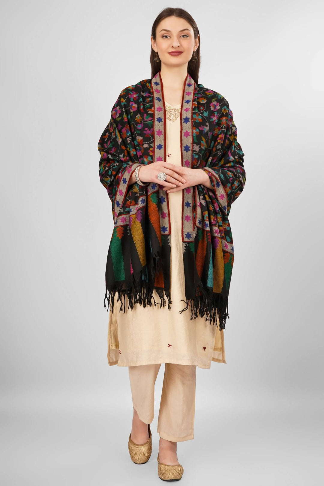 "Pashmina | Buy Authentic GI Certified Pashmina Shawls Online | Luxurious Kashmiri Shawls and Handmade Kani Pashmina from Kashmir, India"