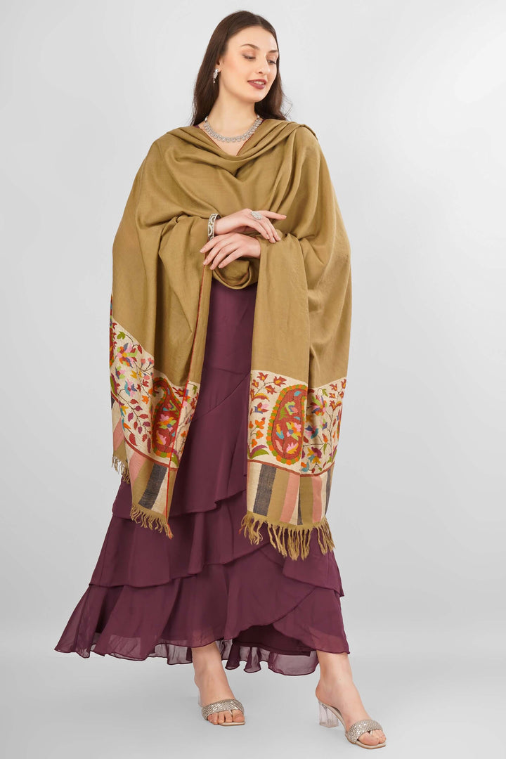 "Pashmina | Buy Authentic GI Certified Pashmina Shawls Online | Luxurious Kashmiri Shawls and Handmade Kani Pashmina from Kashmir, India"
 "Pashmina | Buy Authentic GI Certified Pashmina Shawls Online | Luxurious Kashmiri Shawls and Handmade Kani Pashmina from Kashmir, India"
