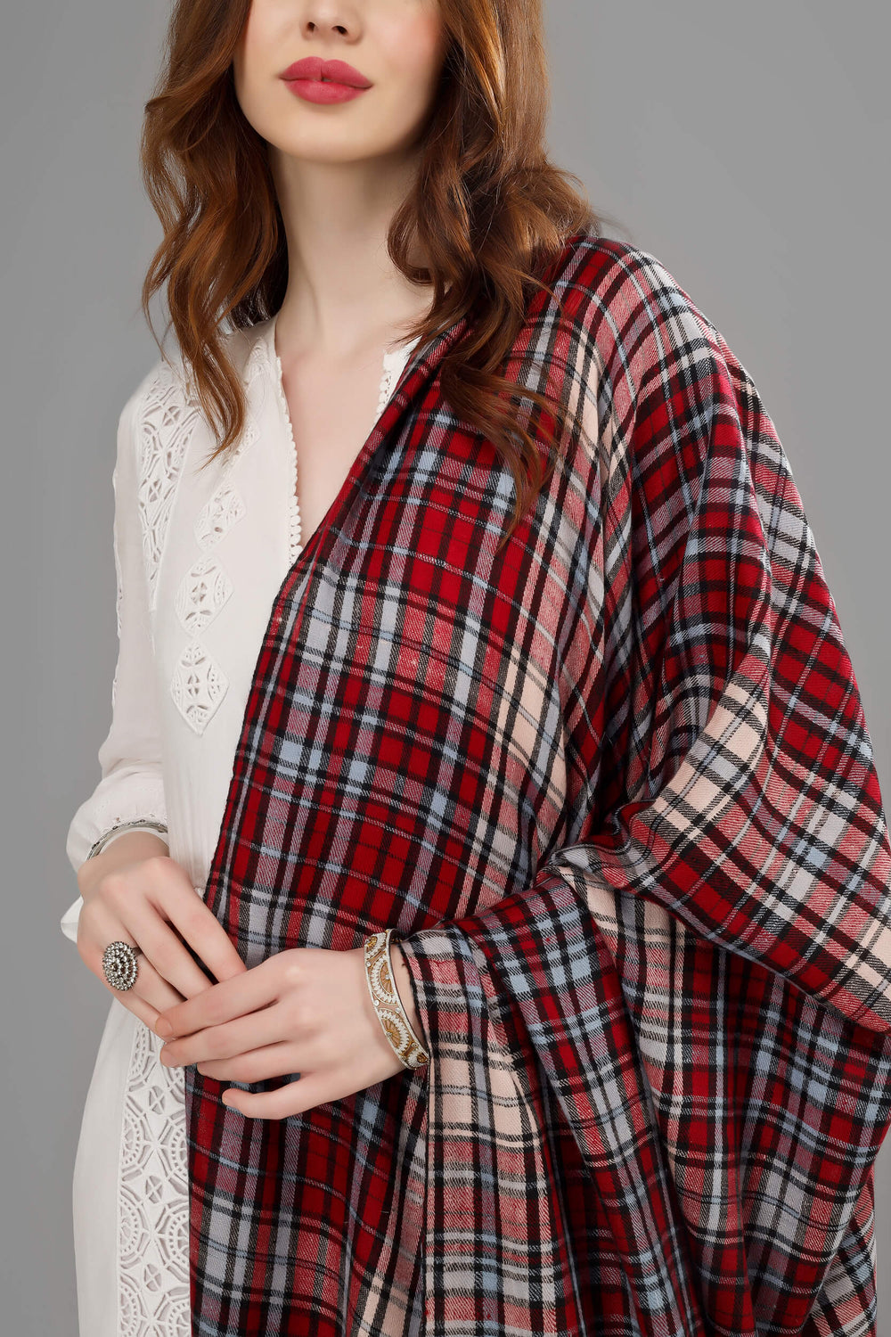 Checkered pashmina shawl -"Pashmina | Authentic GI Pashmina Shawl | Handmade Pashmina Shawls Online from Kashmir, India | Luxury Kani Shawls and Pure Kashmiri Shawls for Sale"