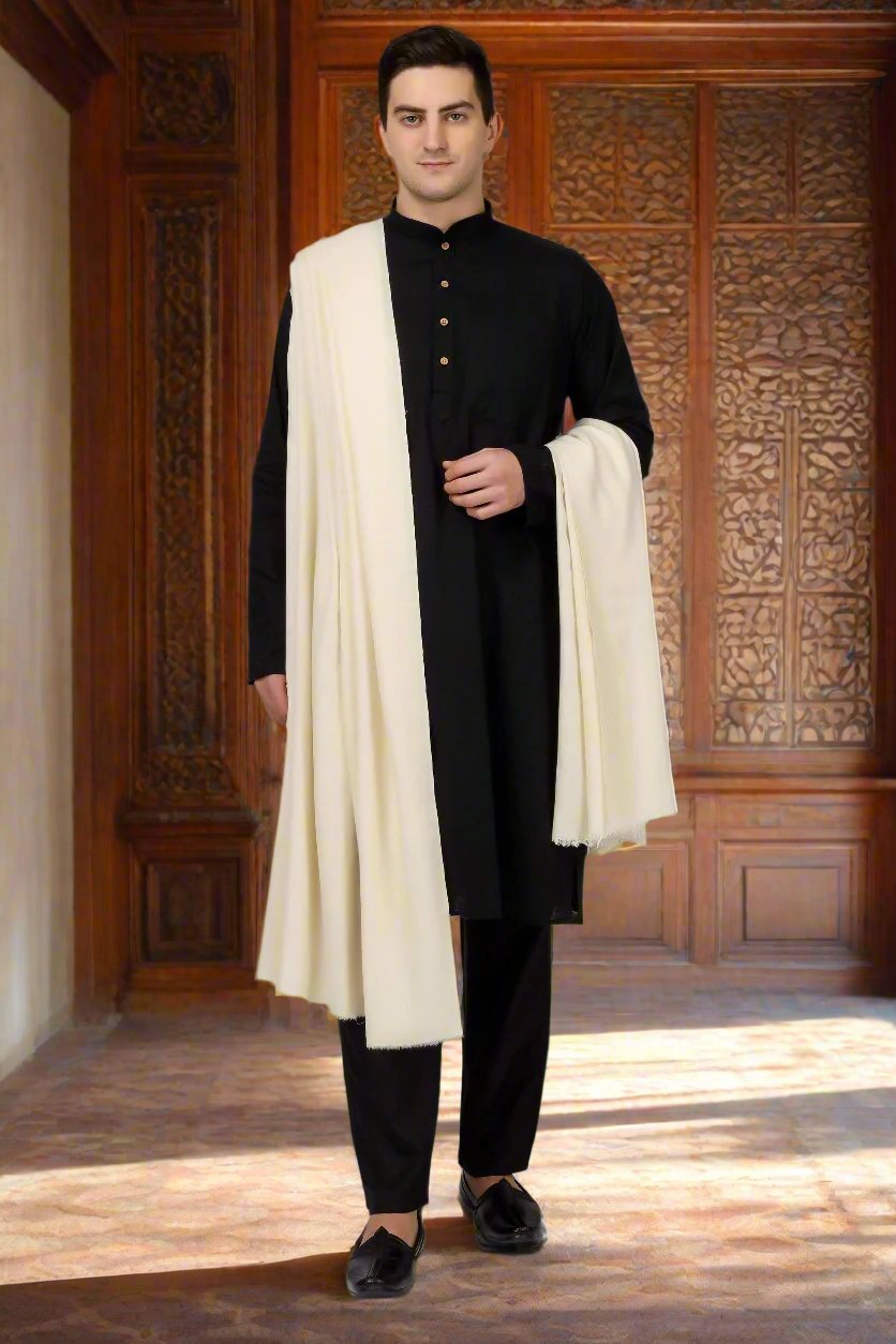 This Pashmina white mens shawl.  It is crafted by the most talented Kashmiri Artisans with extreme skill and expertise. The skills represent the true craftsmanship of these Kashmiri Artisans.