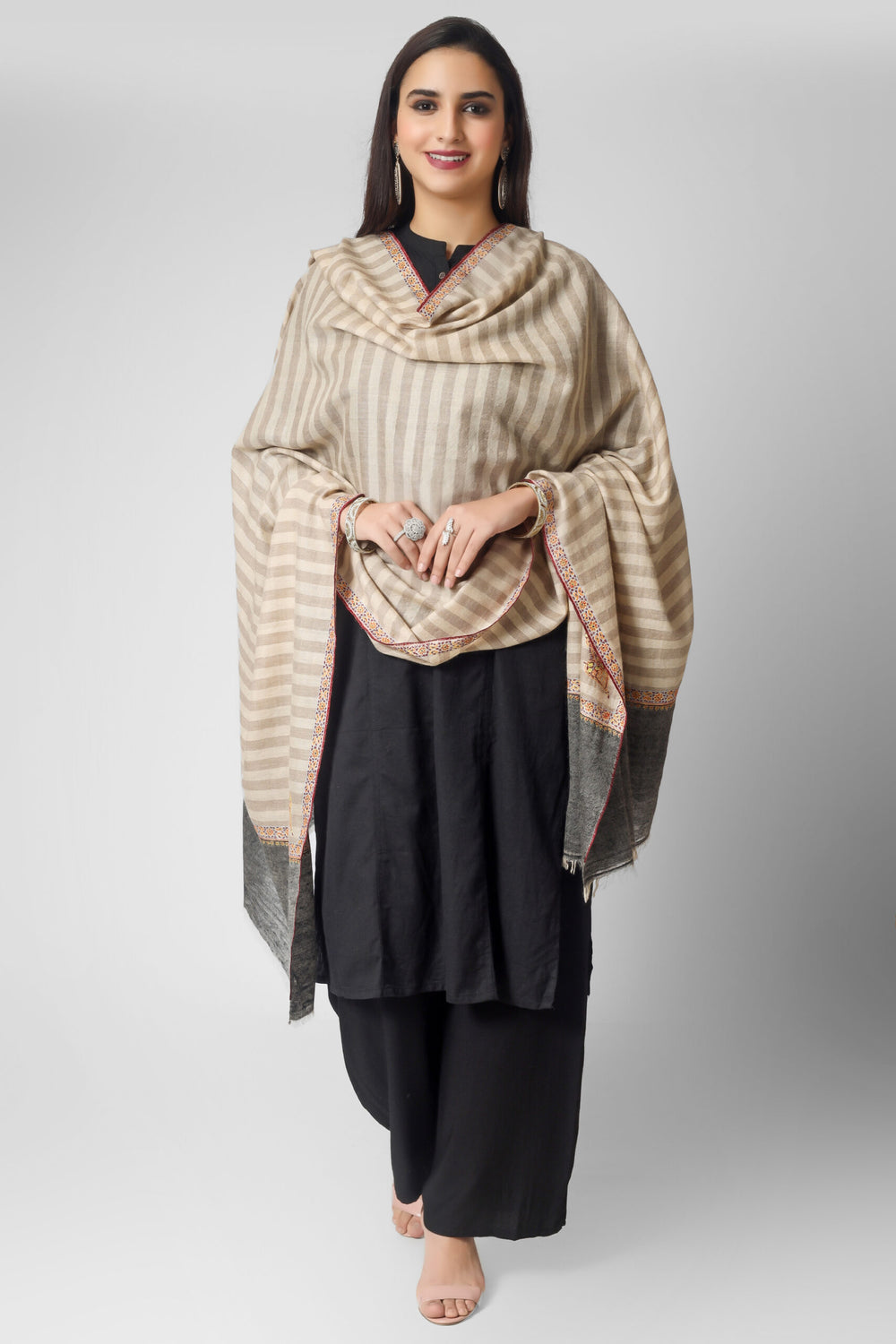 "Pashmina | Authentic Kashmiri Pashmina Shawls | GI Certified Handmade Pashmina Wraps and Luxurious Cashmere Shawls Online from Kashmir, India"