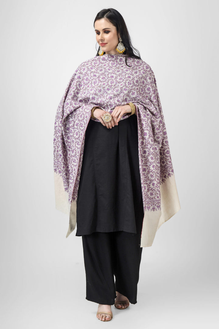 White Pashmina Jaldaar With Purlpe  Embroidered Shawl This luxurious White Pashmina Jaldaar With Purple needlework Embroidered Shawl is adorned with intricate needlework embroidery in a stunning Jaldaar pattern, making it an exquisite and glamorous accessory for any occasion. The premium quality Pashmina wool adds warmth and comfort to the shawl.
    
      | authentic Kashmiri pashmina shawl online | pure pashmina shawl online | original GI certified pashmina shawl online | luxury men's pashmina shawl online from Kashmir | where to buy online pure pashmina in India | pashmina shawls online
    
    | GI Tag Certified - Government-verified authentic Kashmiri Pashmina
  | G20 Official Partner - Selected by India for G20 Summit gifting
  | Handicraft Registered - Official recognition of traditional craftsmanship
  | Certificate of Authenticity - Every purchase includes GI certification