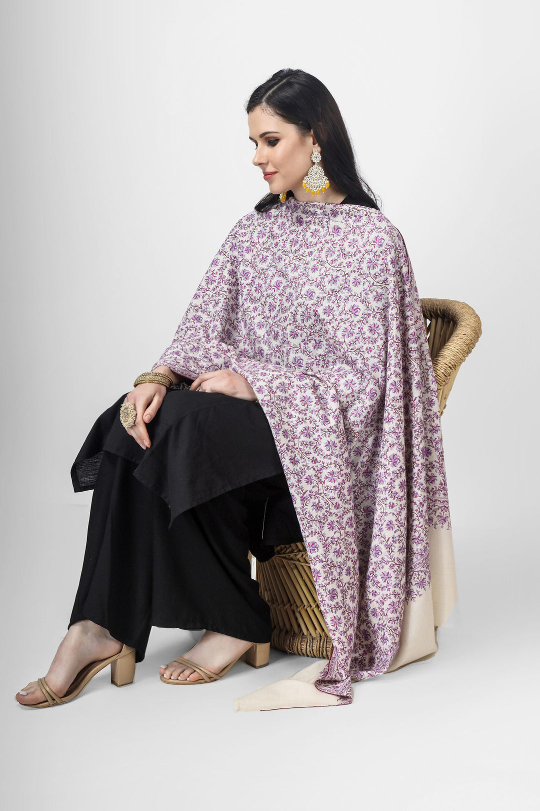 "Pashmina | Buy Authentic GI Certified Pashmina Shawls Online | Luxurious Kashmiri Shawls and Handmade Kani Pashmina from Kashmir, India"