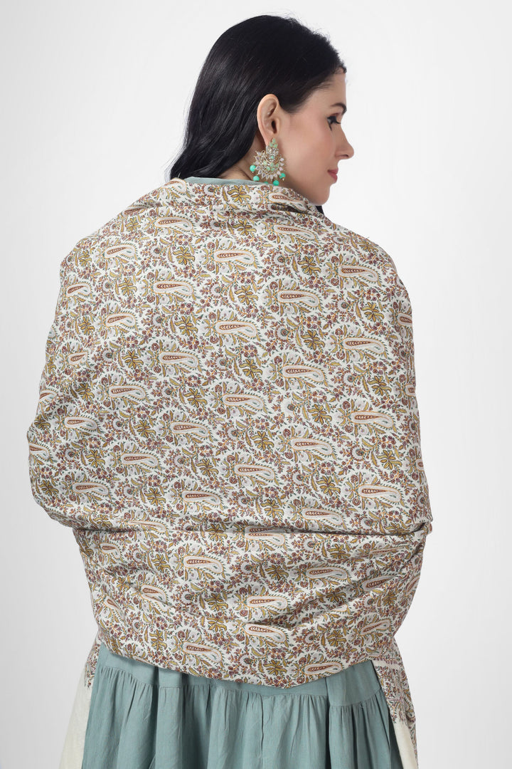 This White JAMA shawl is that iconic fashion accessory that can instantly communicate to the world the passion and exquisite tastes of its owner.  This White JAMA shawl is that iconic fashion accessory that can instantly communicate to the world the passion and exquisite tastes of its owner.