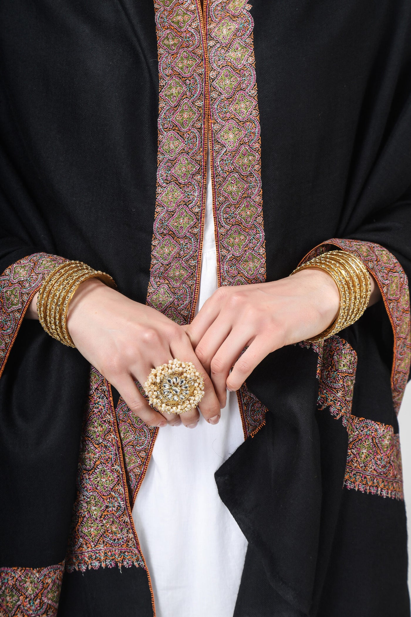 "PASHMINA -SHAWLS - in DUBAI by - KEPRA PASHMINA SHAWLS"Black Pashmina Behrooz Border sozni shawl