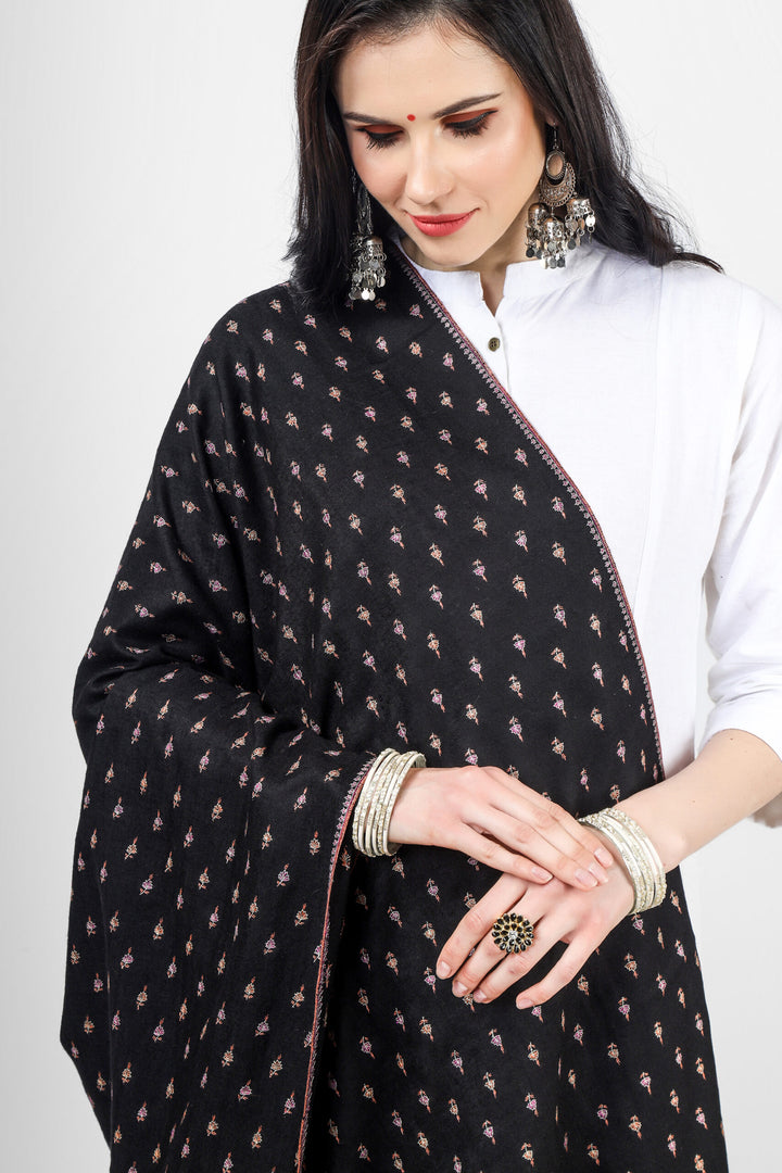 Black Pashmina small bootidaar sozni shawl
| pashmina shawls online | authentic Kashmiri pashmina shawl online | pure pashmina shawl online | original GI certified pashmina shawl online | luxury men's pashmina shawl online from Kashmir | where to buy online pure pashmina in India
| GI Tag Certified - Government-verified authentic Kashmiri Pashmina
| G20 Official Partner - Selected by India for G20 Summit gifting
| Handicraft Registered - Official recognition of traditional craftsmanship
| Certificate of Authenticity - Every purchase includes GI certification Black Pashmina small bootidaar sozni shawl
| pashmina shawls online | authentic Kashmiri pashmina shawl online | pure pashmina shawl online | original GI certified pashmina shawl online | luxury men's pashmina shawl online from Kashmir | where to buy online pure pashmina in India
| GI Tag Certified - Government-verified authentic Kashmiri Pashmina
| G20 Official Partner - Selected by India for G20 Summit gifting
| Handicraft Registered - Official recognition of traditional craftsmanship
| Certificate of Authenticity - Every purchase includes GI certification