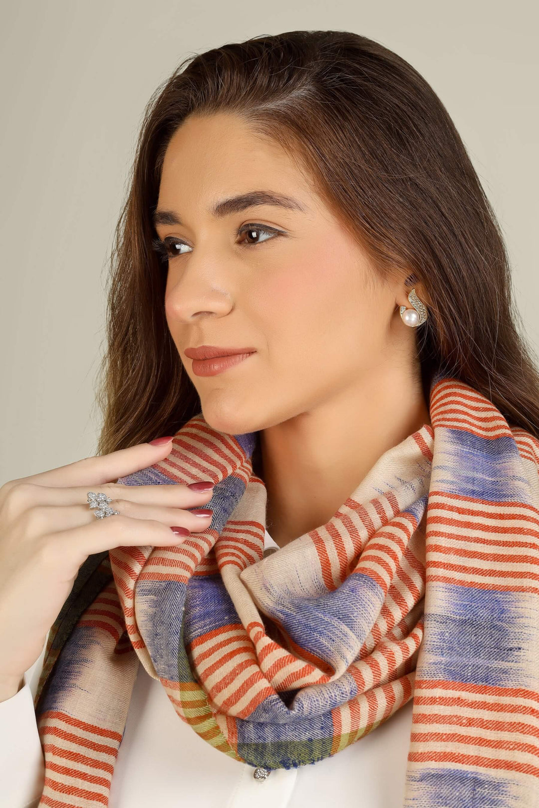 Where to Buy Authentic Pashmina Shawls in Luxembourg