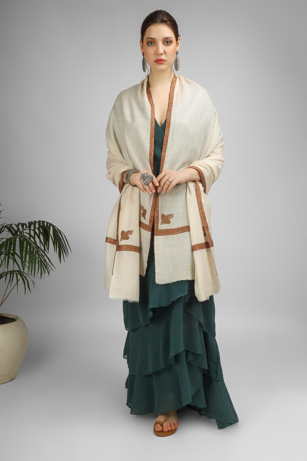 Khiza White Hashidaar Embroidery Sozni Pashmina Shawl