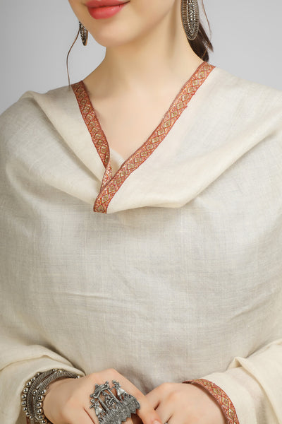Ibtida white hashidaar embroidery sozni Pashmina shawl