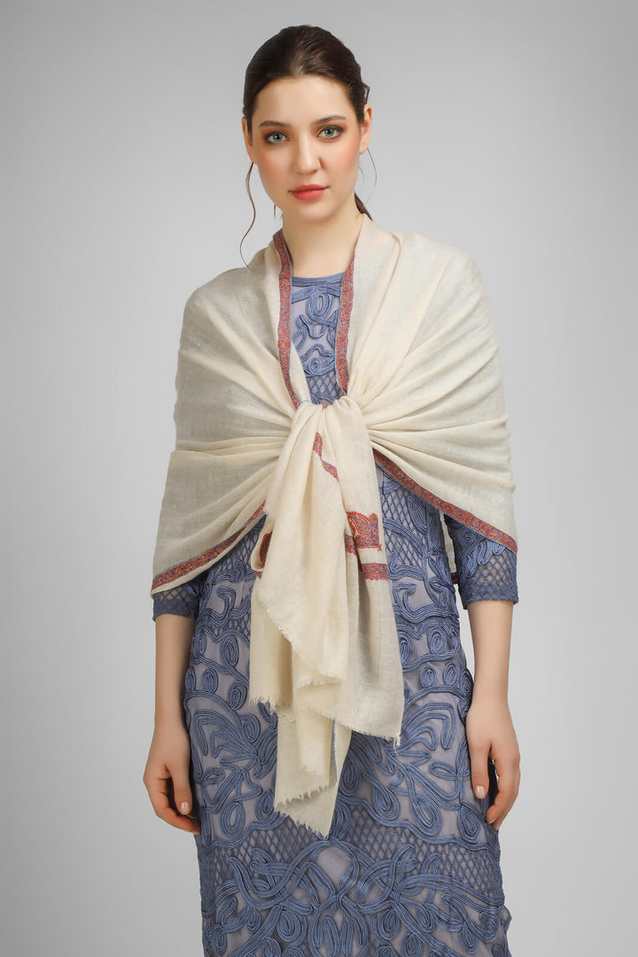 PASHMINA EMBROIDERY STOLE - Elevate your style with a White Pashmina stole featuring hashidaar and sozni embroidery. UAE