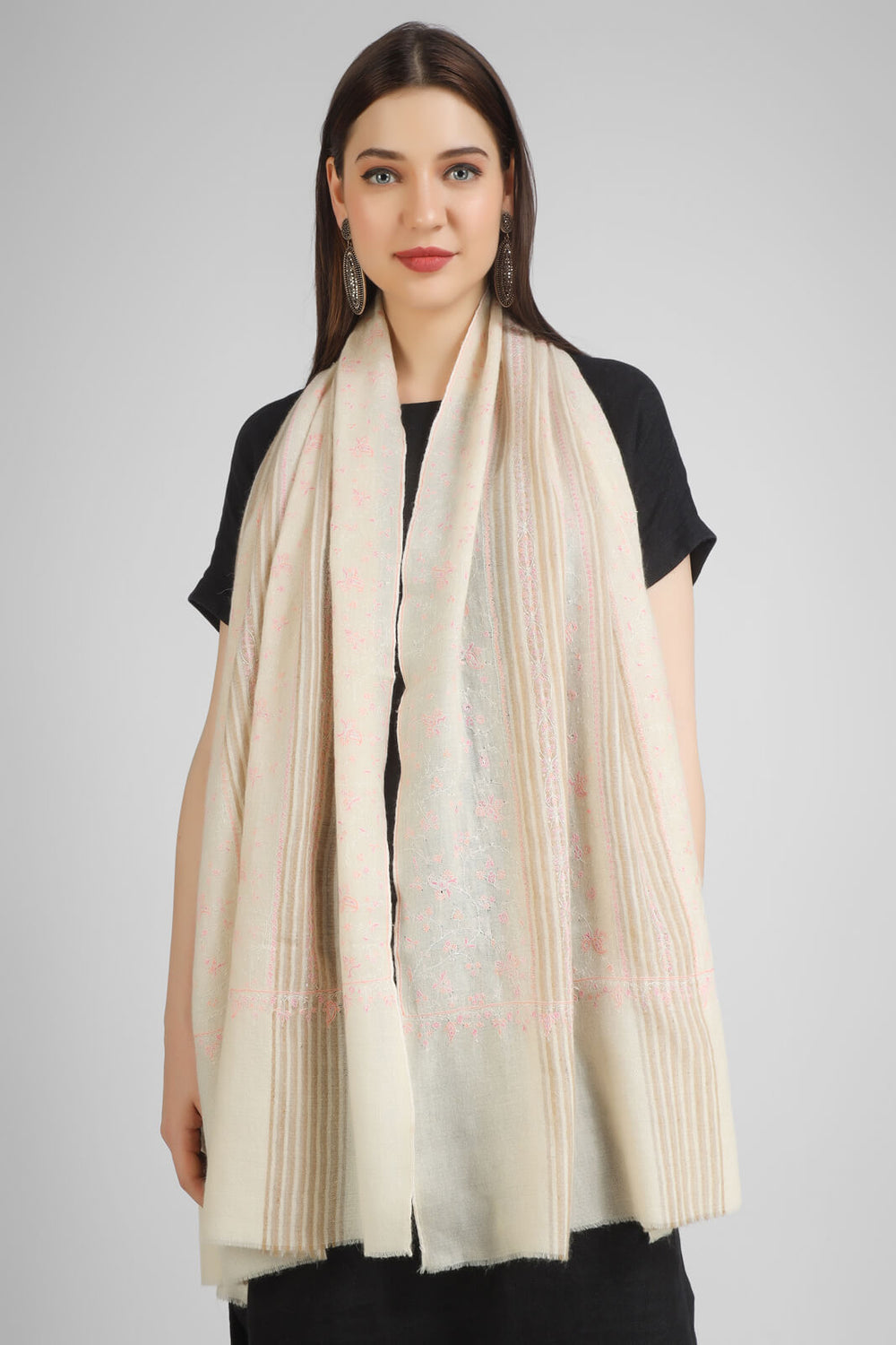 PASHMINA EMBROIDERY STOLE - We deliver exquisite products to your doorstep in the United States, China, Japan, Germany, United Kingdom, France, Canada, and Paris.