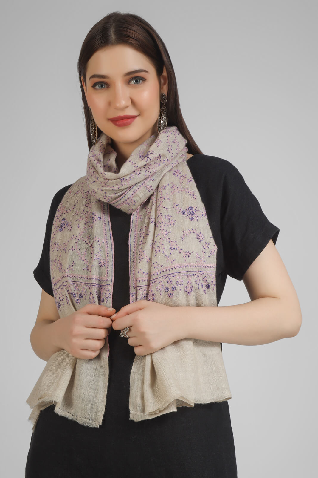 PASHMINA EMBROIDERY STOLE - Natural Jaldaar Embroidery Sozni Stole - We deliver exquisite products to your doorstep in the United States, paris , london, dubai