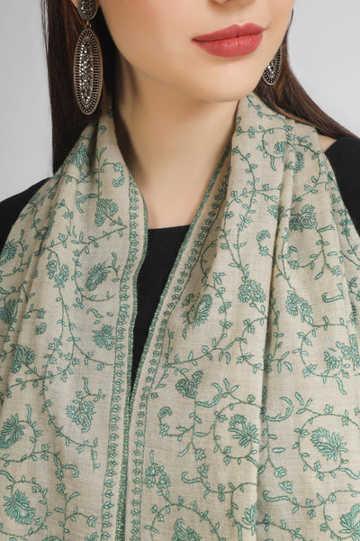 PASHMINA EMBROIDERY STOLE - Natural with Pastel Green Embroidery Sozni Pashmina Stole. Elevate your style with this exquisite addition to our collection of premium Pashmina stoles.