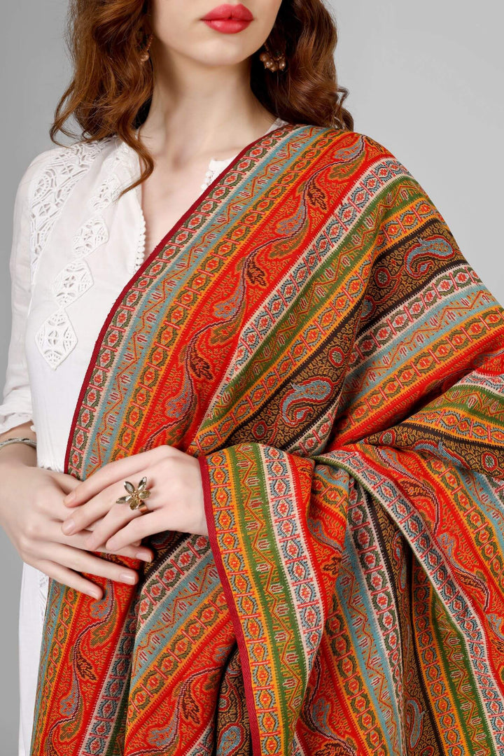 "Paisley Pashmina Antique Shawl" – a timeless blend of elegance and vintage charm.