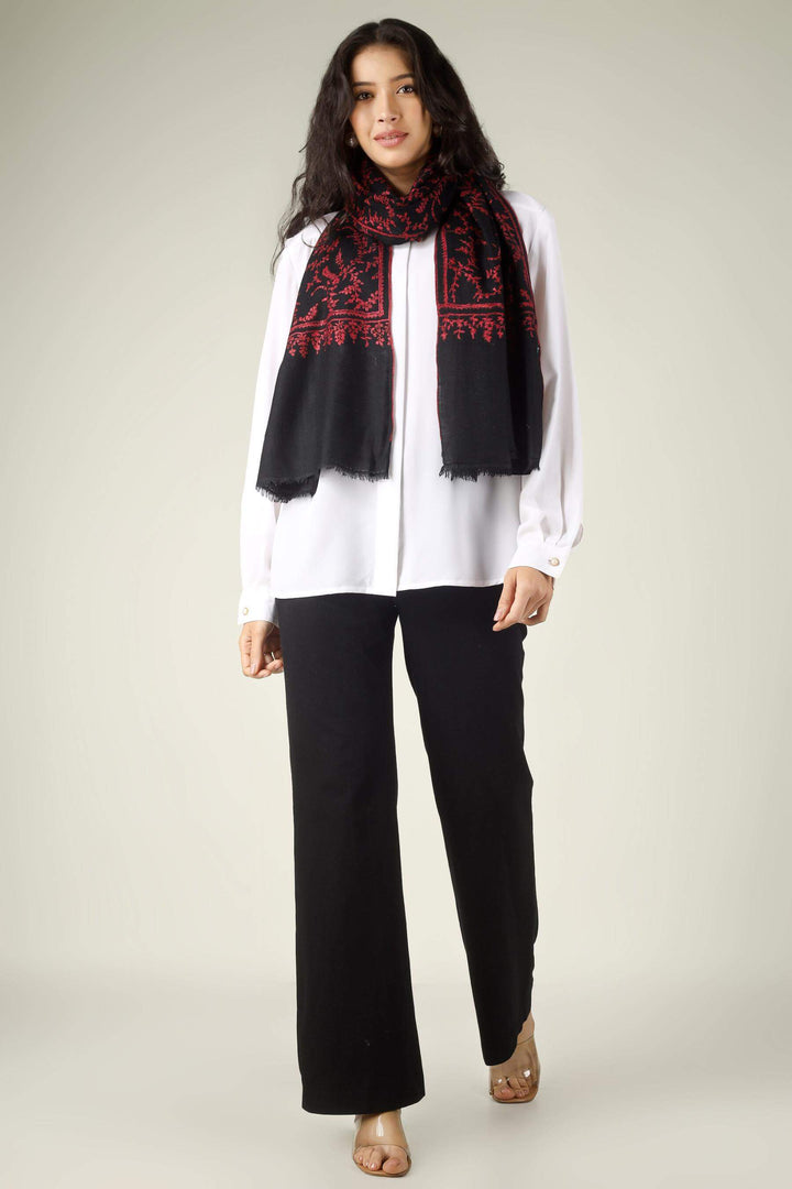 From the high-fashion corridors of the Upper East Side to the minimalist lofts of SoHo, the Pashmina stole in New York has become the definitive symbol of "Quiet Luxury
    
      | pashmina shawls online | authentic Kashmiri pashmina shawl online | pure pashmina shawl online | original GI certified pashmina shawl online | luxury men's pashmina shawl online from Kashmir | where to buy online pure pashmina in India
    
    | GI Tag Certified - Government-verified authentic Kashmiri Pashmina
    | G20 Official Partner - Selected by India for G20 Summit gifting
    | Handicraft Registered - Official recognition of traditional craftsmanship
    | Certificate of Authenticity - Every purchase includes GI certification