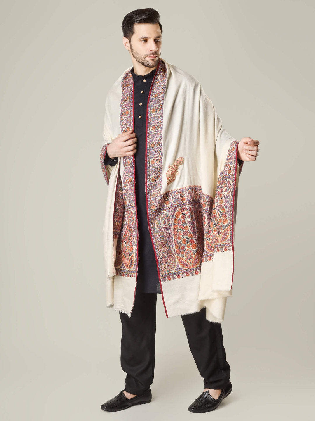 connoisseurs searching for kalamkari sozni antique men’s shawls online, this piece brings museum-grade detailing and heirloom quality straight from Kashmir to your wardrobe