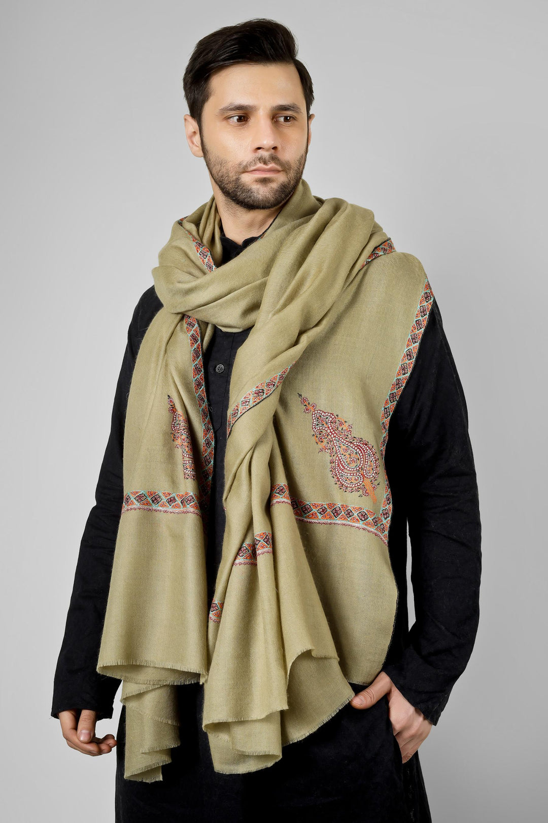 Ideal for gentlemen worldwide seeking luxury men's pashmina shawls in the USA, Canada, UK, Europe and Middle East, this olive green paisley delivers authentic Kashmiri craftsmanship for distinctive style