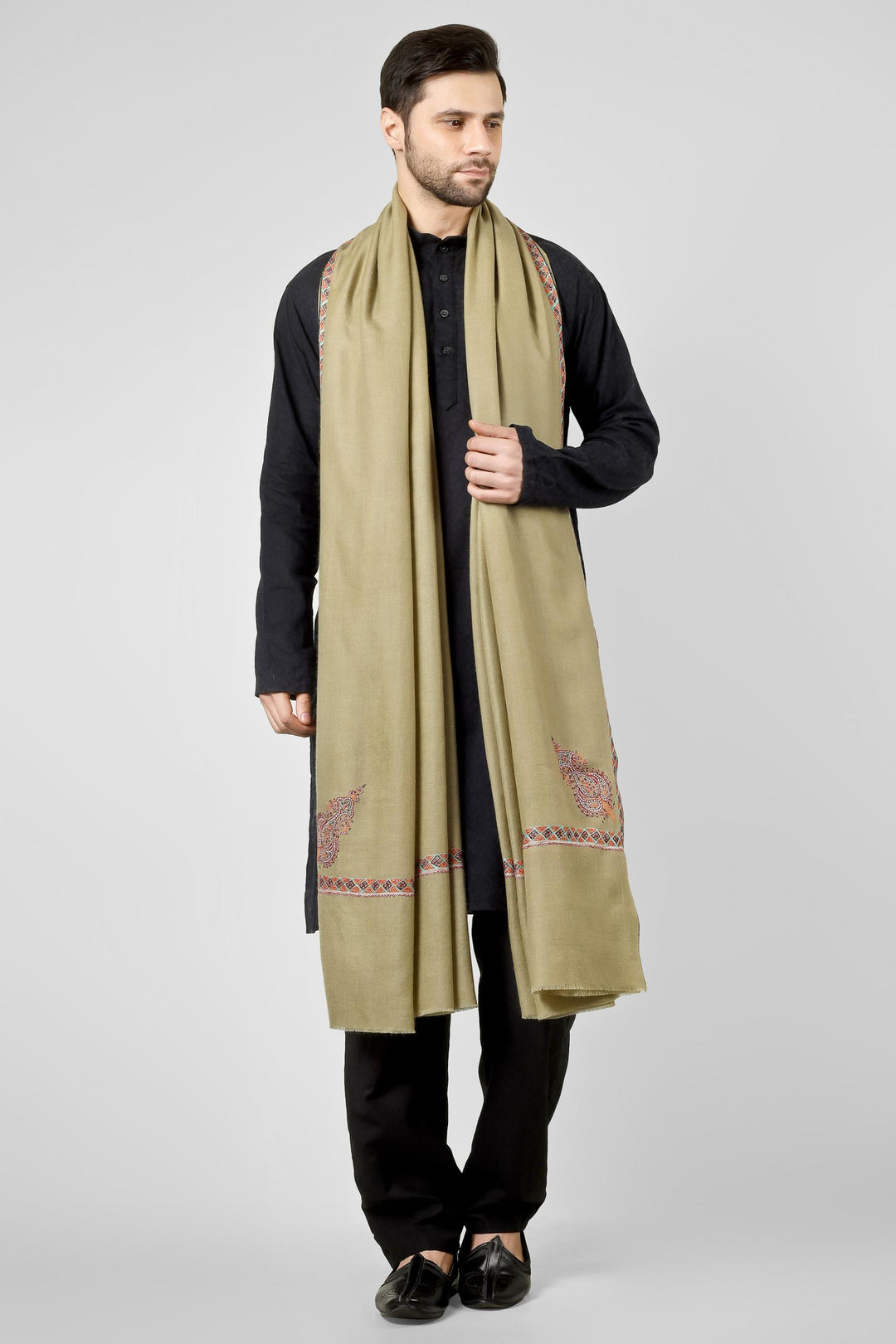 Ideal for gentlemen worldwide seeking luxury men's pashmina shawls in the USA, Canada, UK, Europe and Middle East, this olive green paisley delivers authentic Kashmiri craftsmanship for distinctive style