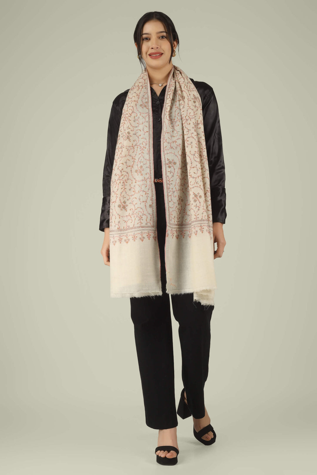 Pashmina Off-White Qudsia Jaldaar Sozni Stole