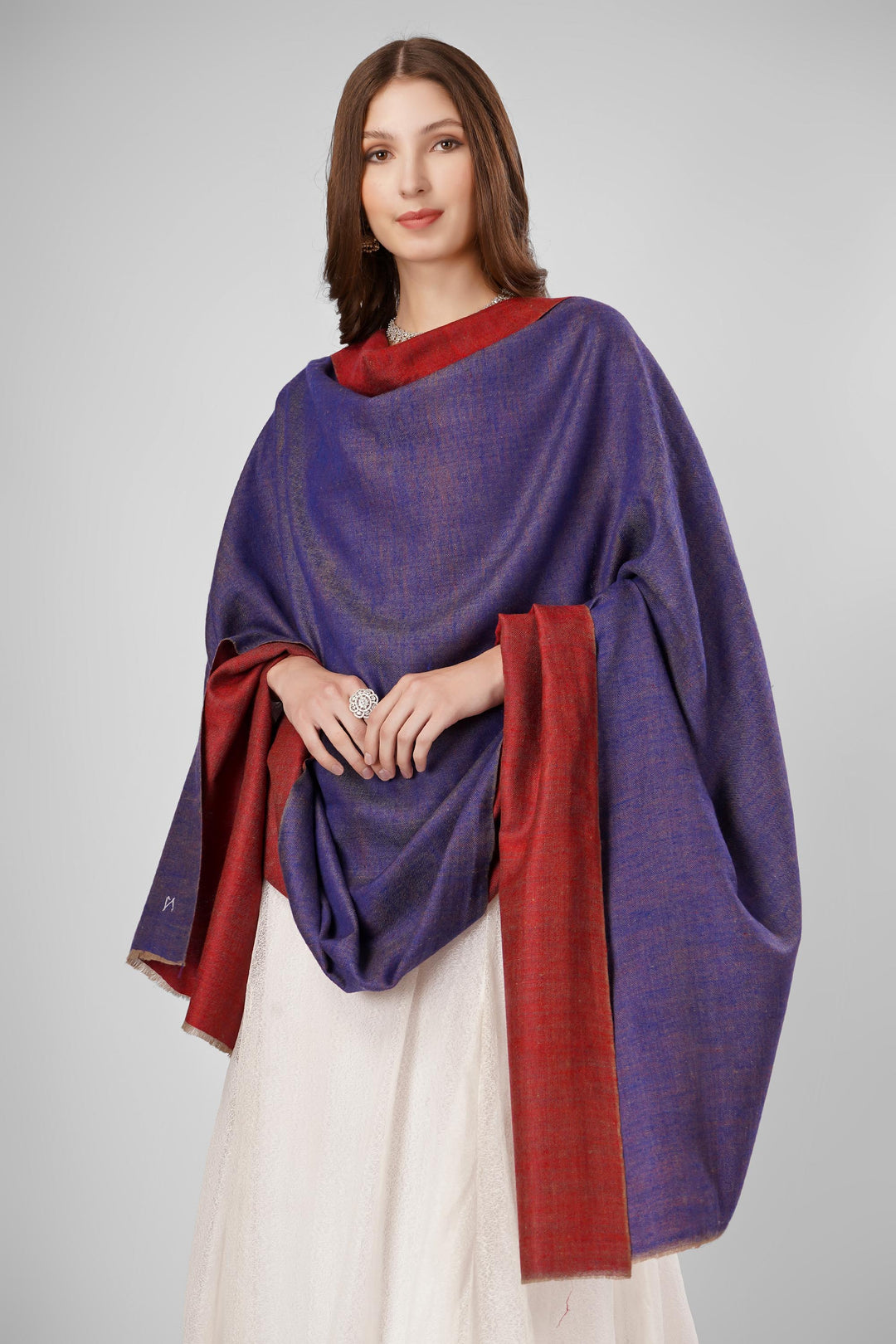 "Pashmina Reversible Shawl | Purple & Maroon Handwoven Kashmiri Pashmina Wrap | Luxurious Dual-Tone Shawl for Timeless Elegance"| kepra