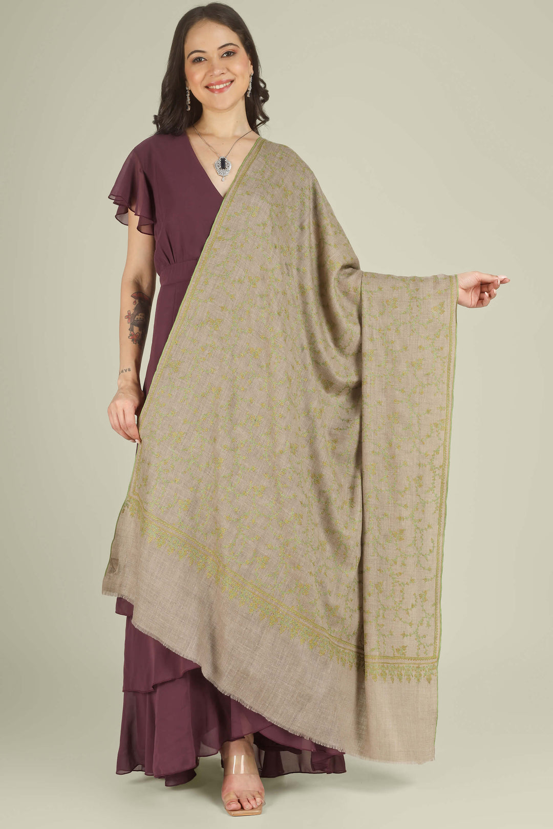 pashmina-jaldaar-gi-tagged-on-natural-khudrang-handwowen-treditional-loom