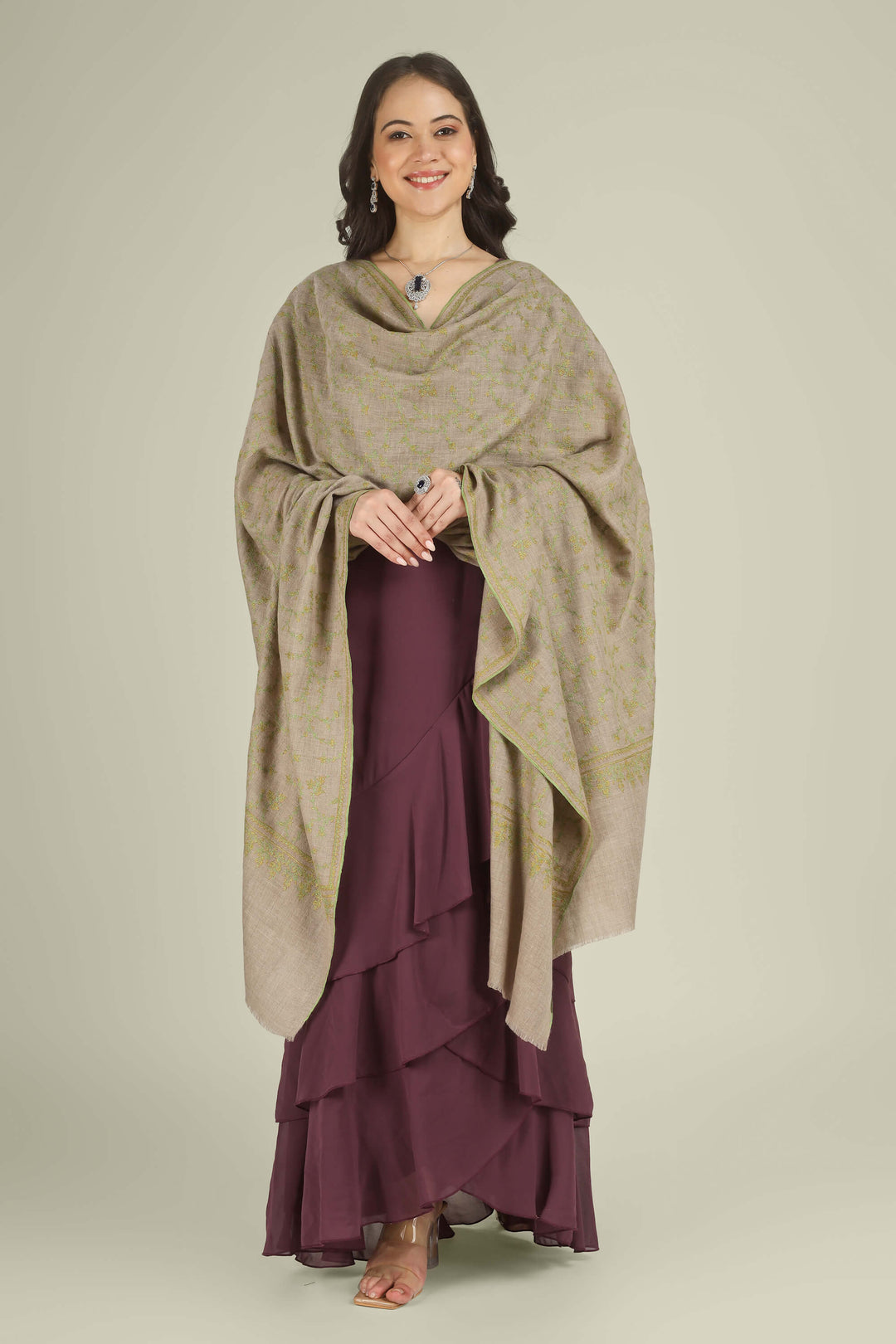 pashmina-jaldaar-gi-tagged-on-natural-khudrang-handwowen-treditional-loom