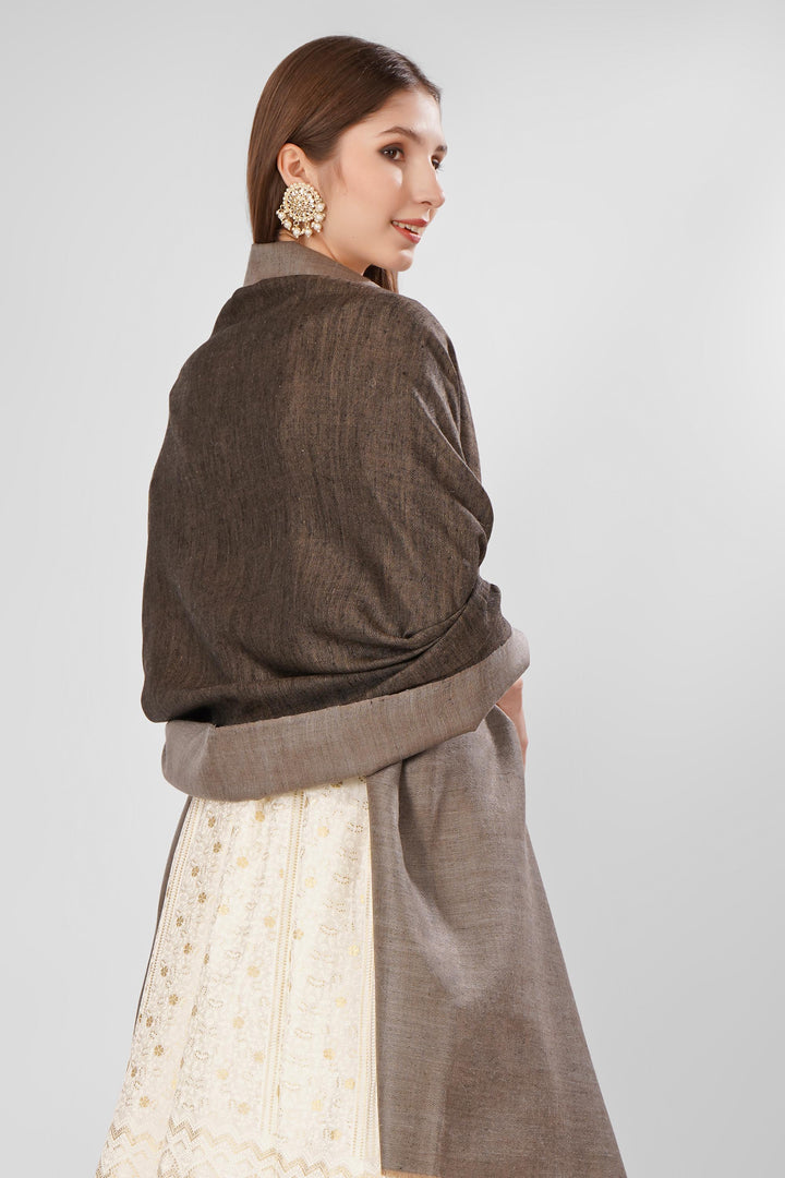 "Pashmina Reversible Shawl | Black & Natural Handwoven Kashmiri Pashmina by Kepra | Luxurious GI-Certified Wrap for Timeless Style"