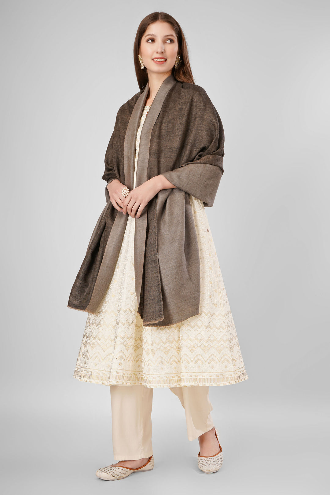 "Pashmina Reversible Shawl | Black & Natural Handwoven Kashmiri Pashmina by Kepra | Luxurious GI-Certified Wrap for Timeless Style"