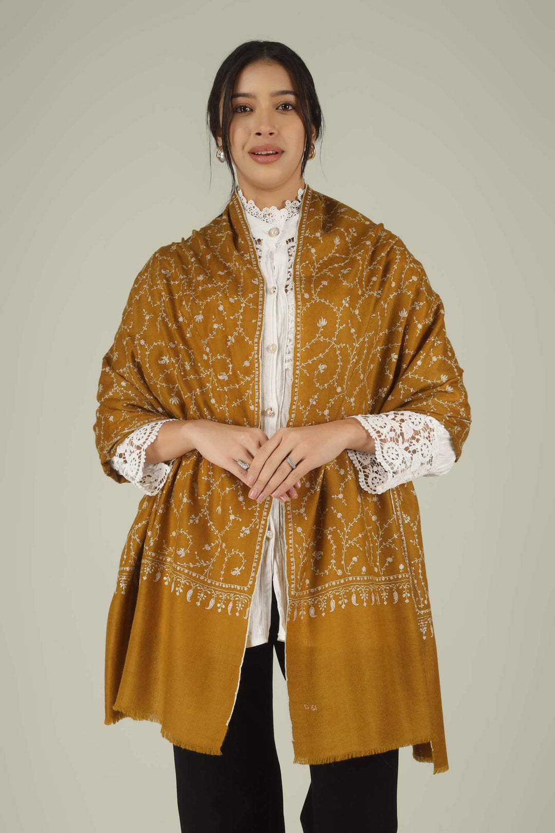 Hand-embroidered turquoise blue pure Pashmina stole featuring an all-over silver-tone Jaldaar Sozni floral vine pattern from Kepra