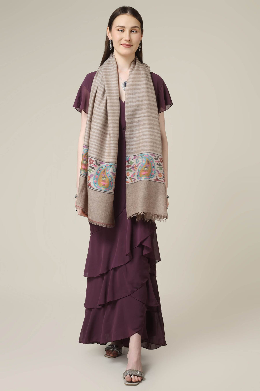 authentic kani pashmina online, this stole combines traditional craftsmanship, rich detail, and timeless appeal in one elegant design.