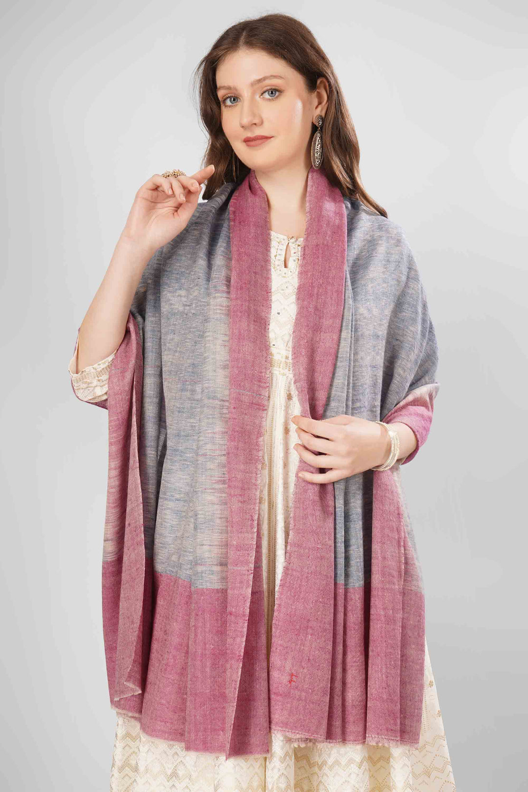 Pashmina Huriye Woven Shawl | Handwoven Kashmiri Pashmina Wool with Gradient Design in Soft Gray and Rich Pink | Luxurious, Elegant Wrap"