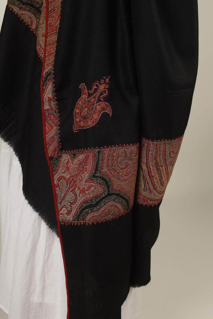 This black pure pashmina shawl is finished with an authentic antique jamawar border, carefully rescued from an old Kashmiri shawl and hand‑patched onto a freshly woven base.
    
      | pashmina shawls online | authentic Kashmiri pashmina shawl online | pure pashmina shawl online | original GI certified pashmina shawl online | luxury men's pashmina shawl online from Kashmir | where to buy online pure pashmina in India
    
    | GI Tag Certified - Government-verified authentic Kashmiri Pashmina
    | G20 Official Partner - Selected by India for G20 Summit gifting
    | Handicraft Registered - Official recognition of traditional craftsmanship
    | Certificate of Authenticity - Every purchase includes GI certification