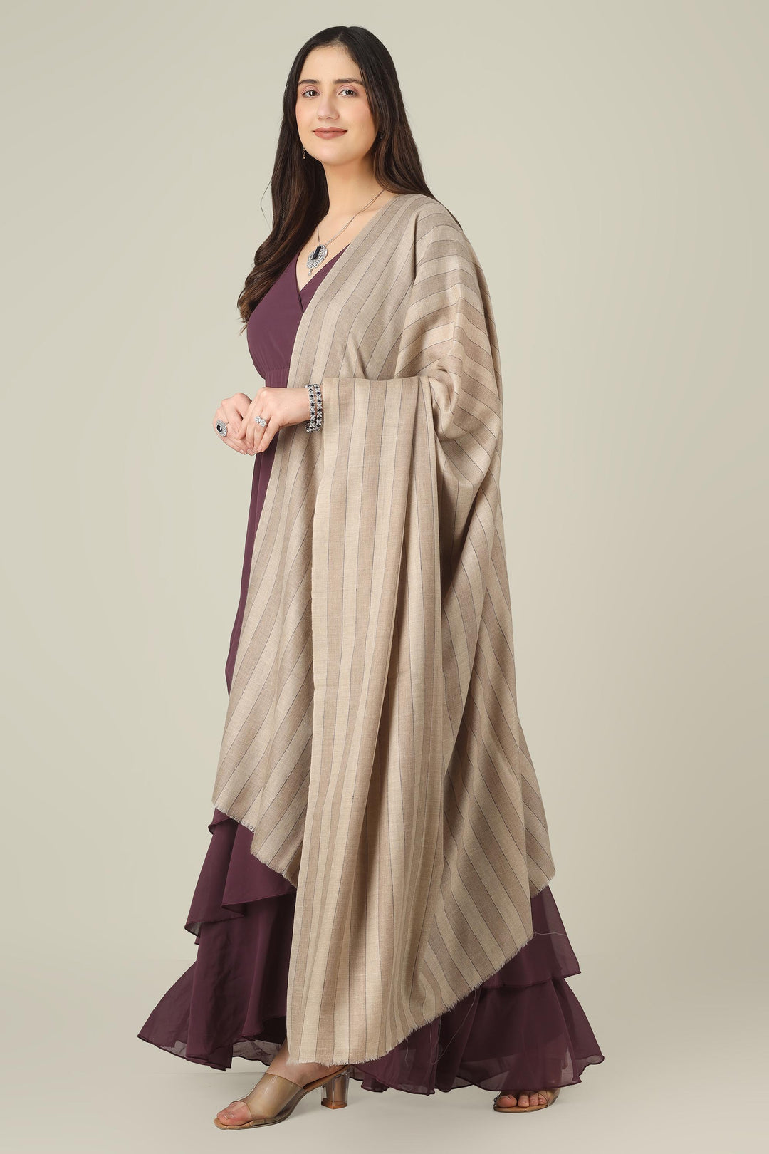 natural striped pashmina shawl online in India, this piece blends everyday versatility with quiet luxury from Kashmir.