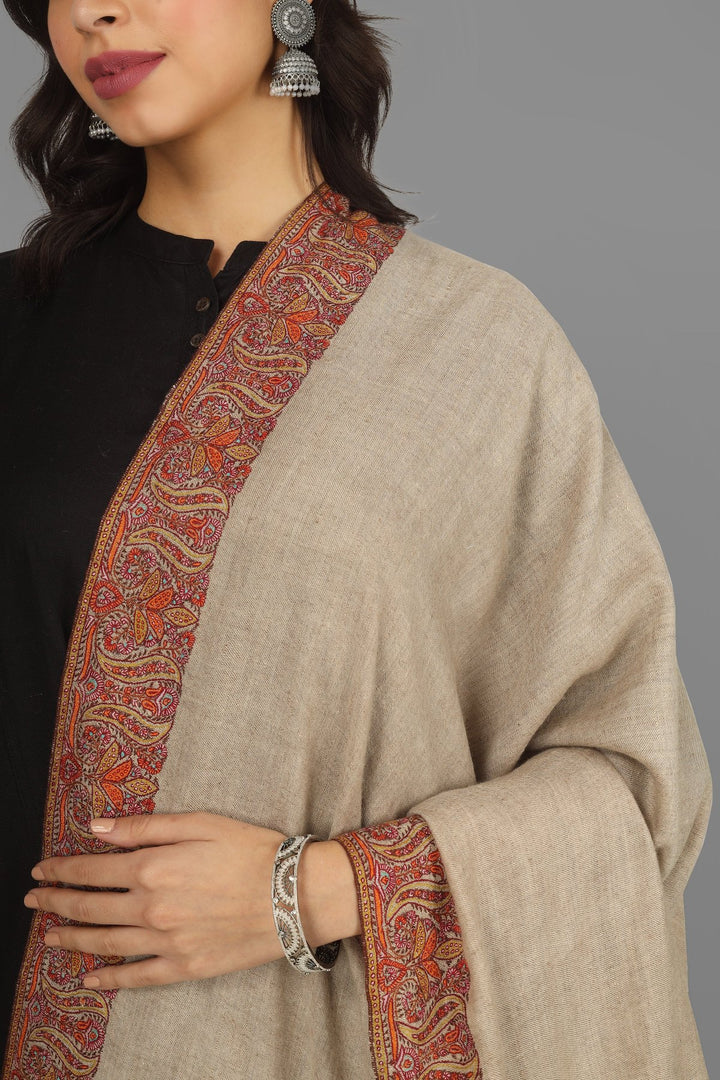 "Luxury Pashmina Wraps for Women, Natural Pashmina Wool Shawls, Exclusive Pashmina Embroidered Shawls, Pashmina Shawls for Weddings, Handmade Pashmina Scarves, Best Pashmina Shawls from Kashmir, Winter Fashion Pashmina Stoles, GI Certified Pashmina Shawls, Buy Pure Pashmina Shawls Online, Authentic Kashmiri Pashmina Shawls."