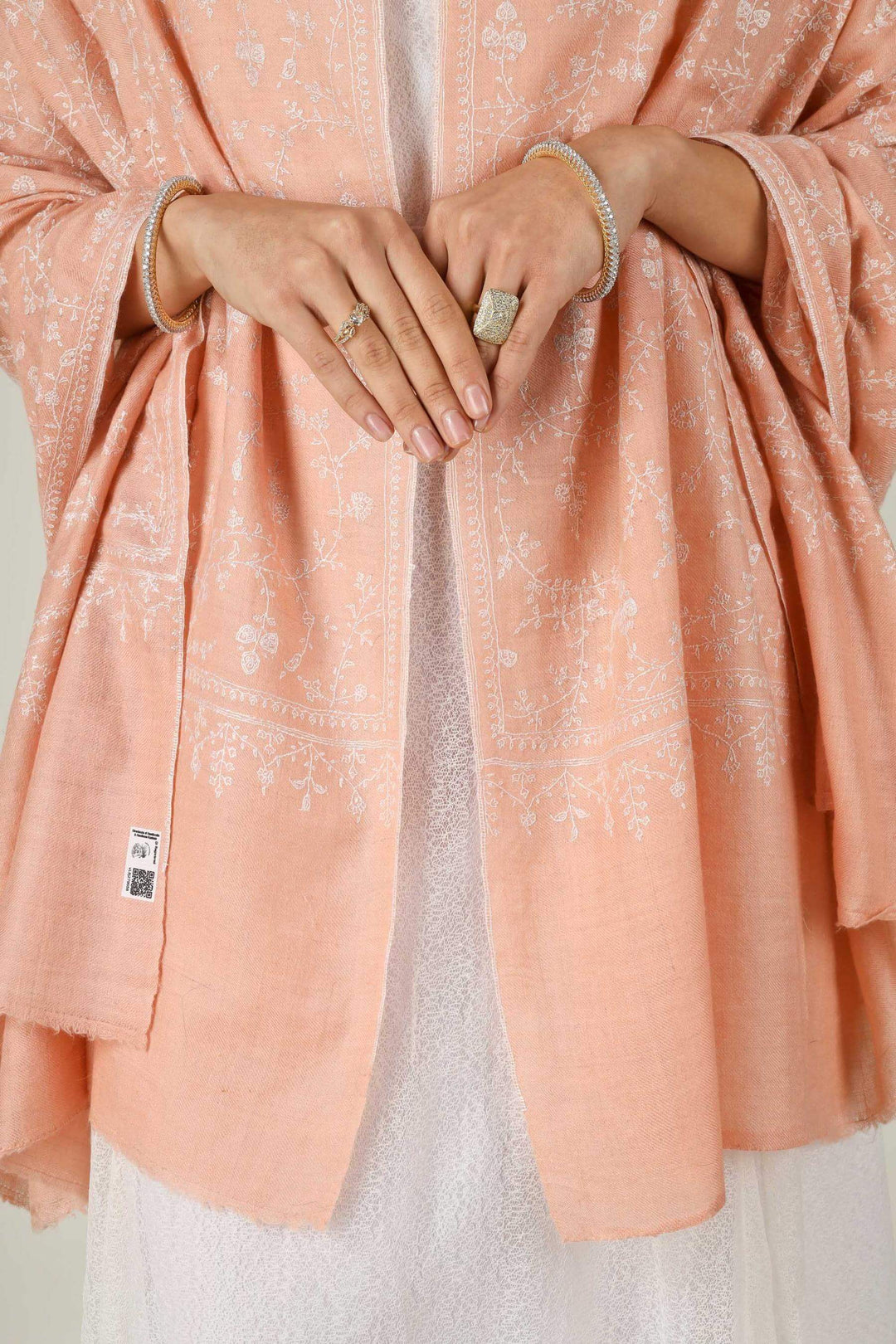 GI-tagged shawl is a testament to timeless elegance and ethical craftsmanship. We offer guaranteed authenticity and free worldwide shipping,