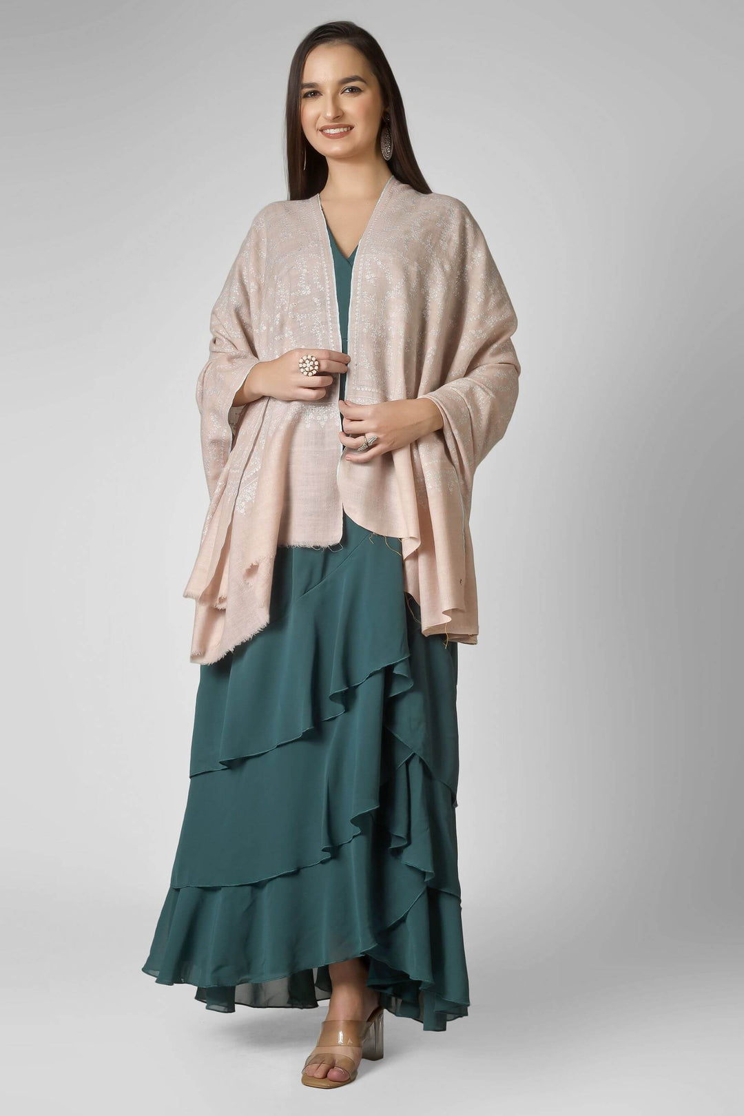 Pashmina shawls in India Online-
An excellent pick for collectors of pashmina shawls in India,  neutral offers gallery-level Kashmiri artistry in a versatile piece that transitions seamlessly from day meetings to evening gatherings.