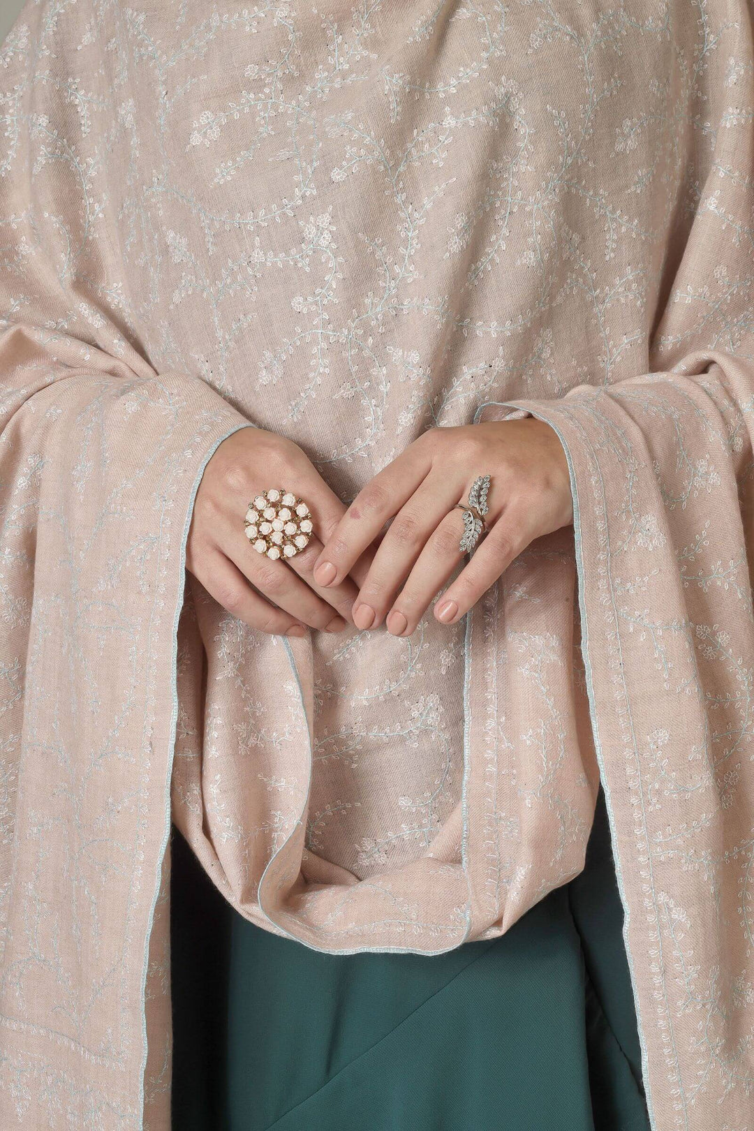 Pashmina shawls in India Online-
An excellent pick for collectors of pashmina shawls in India,  neutral offers gallery-level Kashmiri artistry in a versatile piece that transitions seamlessly from day meetings to evening gatherings.