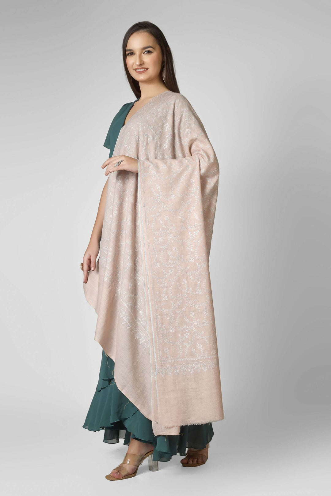 Pashmina shawls in India Online-
An excellent pick for collectors of pashmina shawls in India,  neutral offers gallery-level Kashmiri artistry in a versatile piece that transitions seamlessly from day meetings to evening gatherings.