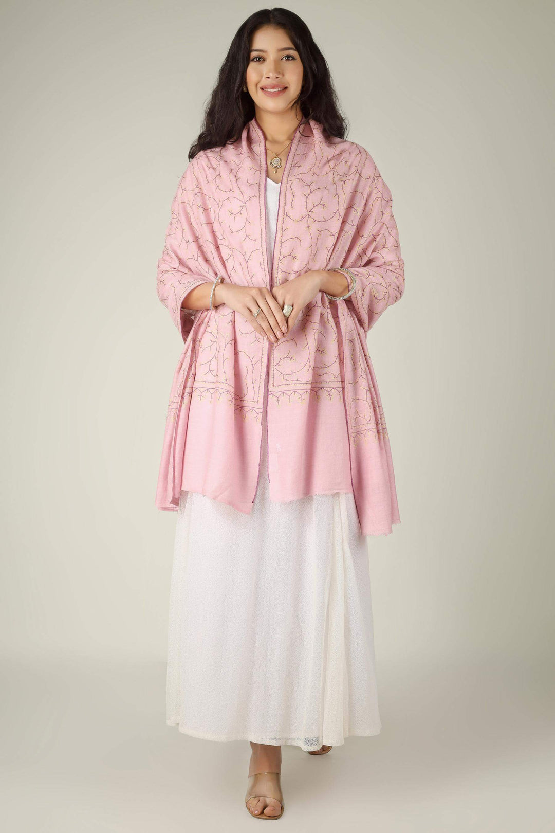  We invite you to explore our exclusive collection and discover the perfect Pashmina shawl that speaks to your unique sense of elegance, delivered directly to your doorstep, anywhere in the world, from www.kepra.