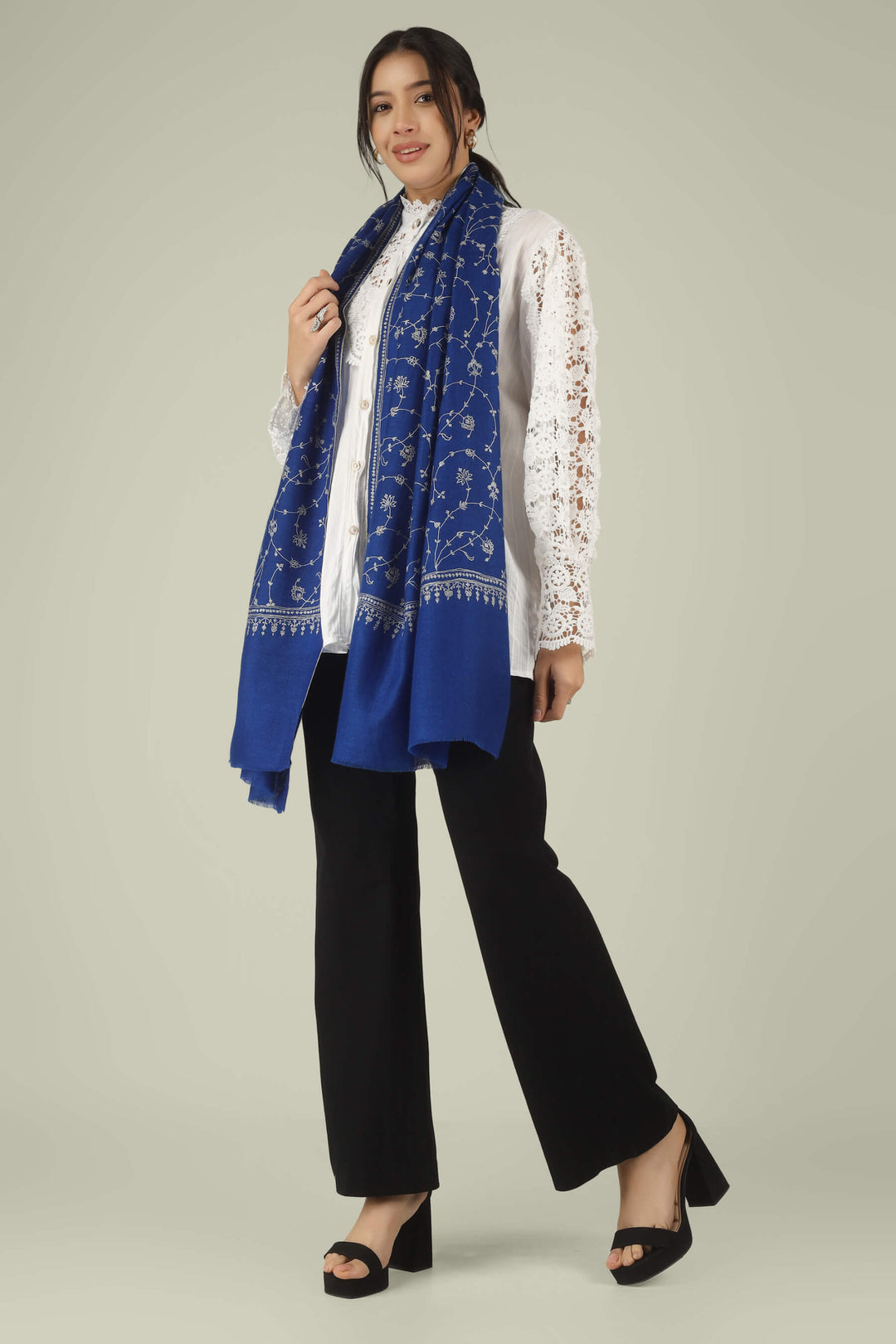 Hand-embroidered royal blue pure Pashmina stole featuring an all-over silver-tone Jaldaar Sozni floral vine pattern from Kepra.