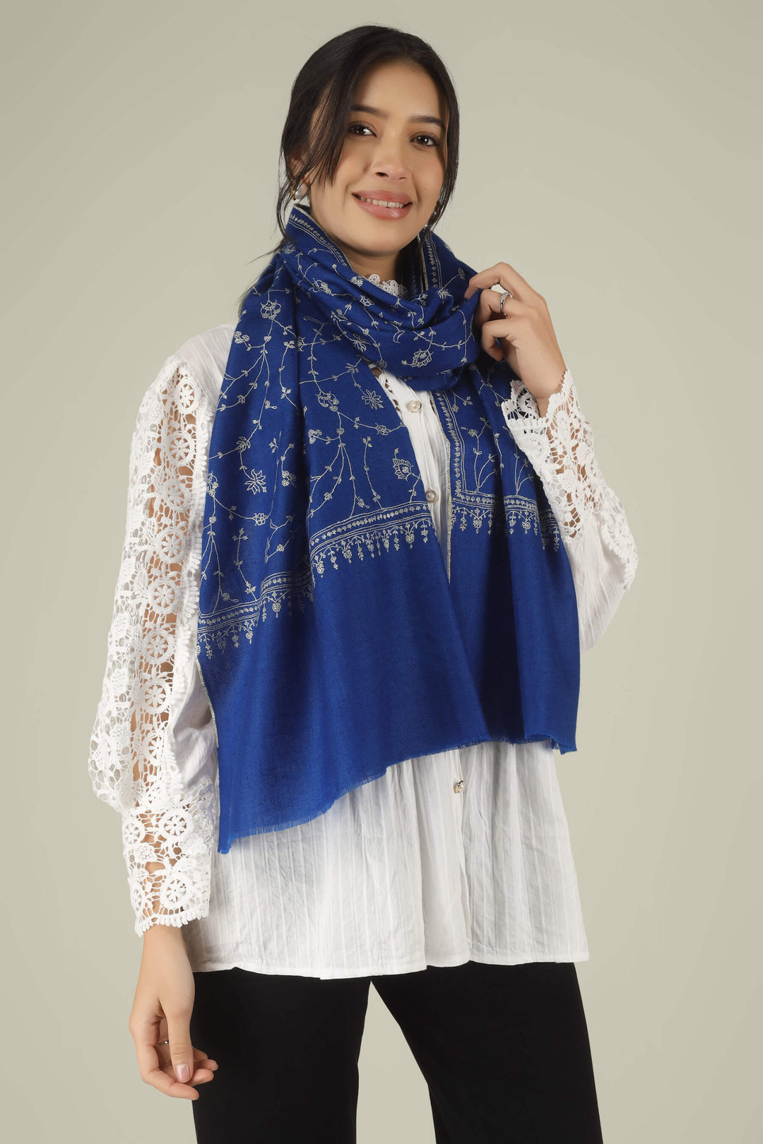 Hand-embroidered royal blue pure Pashmina stole featuring an all-over silver-tone Jaldaar Sozni floral vine pattern from Kepra.