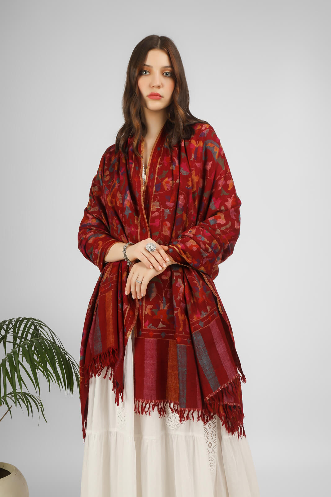 "KANI SHAWLS - Explore the Elegance of Maroon Kani Shawl, Skillfully Woven Florals and Nature's Colors in Splendid Kani Weave." LONDON - DELHI- KASHMIR - ONLINE