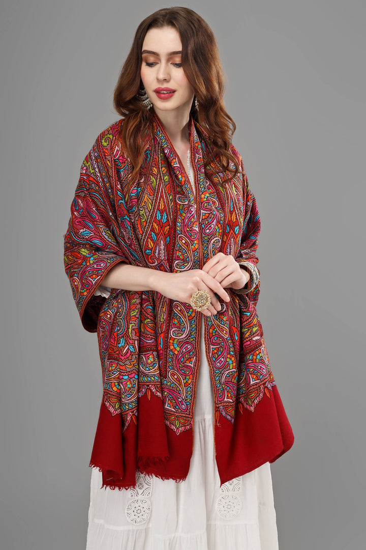 "PASHMINA SHAWL -maroon colored Pashmina features intricate Sozni ( Totdaar - small circles )across its surface called the Totdaar Jama. "PASHMINA SHAWLS IN NEW YORK - Urban Chic and Comfort"