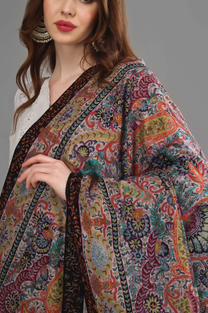 "Kalamkari  |Pashmina Shawls | Buy GI Certified Authentic Kashmiri Pashmina Online | Handmade Kani Shawls and Luxury Cashmere Wraps from Kashmir, India"
    
      | pashmina shawls online | authentic Kashmiri pashmina shawl online | pure pashmina shawl online | original GI certified pashmina shawl online | luxury men's pashmina shawl online from Kashmir | where to buy online pure pashmina in India
    
    | GI Tag Certified - Government-verified authentic Kashmiri Pashmina
    | G20 Official Partner - Selected by India for G20 Summit gifting
    | Handicraft Registered - Official recognition of traditional craftsmanship
    | Certificate of Authenticity - Every purchase includes GI certification