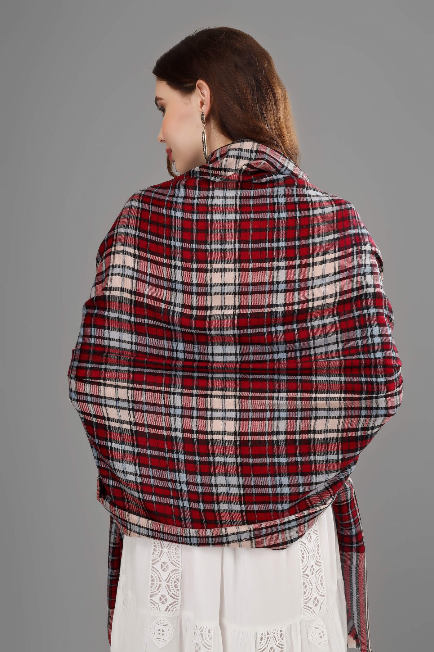 Checkered pashmina shawl