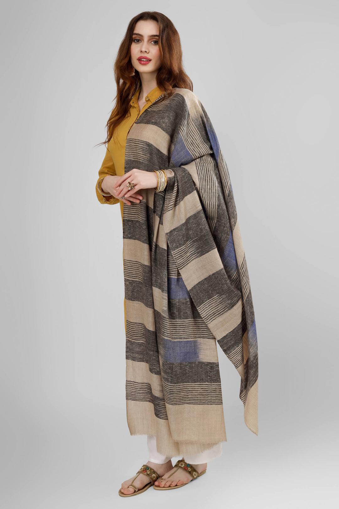 "Pashmina Shawls | Buy GI Certified Authentic Kashmiri Pashmina Online | Handmade Kani Shawls and Luxury Cashmere Wraps from Kashmir, India"